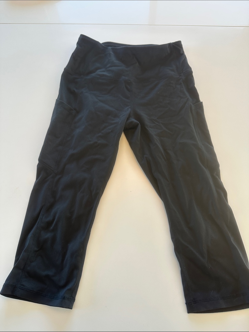 Women's Black High-Rise Athletic Capris
